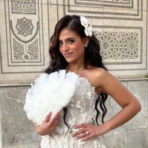 One big flower side headpiece